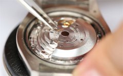 雅克德罗表带过长如何修复（轻松几步 DIY 调整指南）