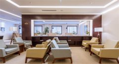 雅克德罗表壳有划痕应该咋办